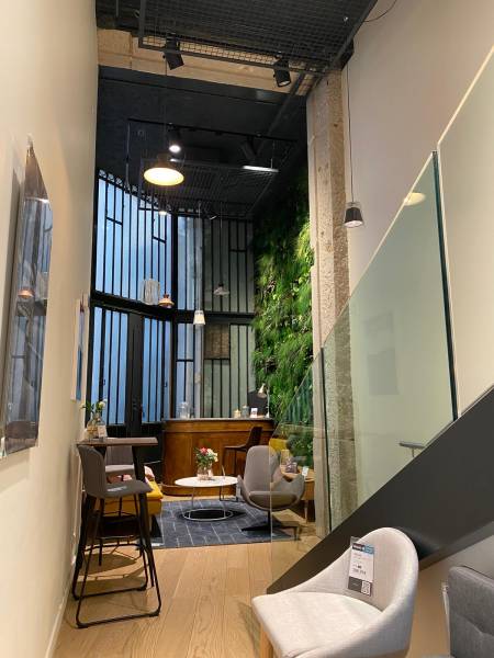 Entreprise pour gros œuvre et second œuvre magasin de meuble Lyon